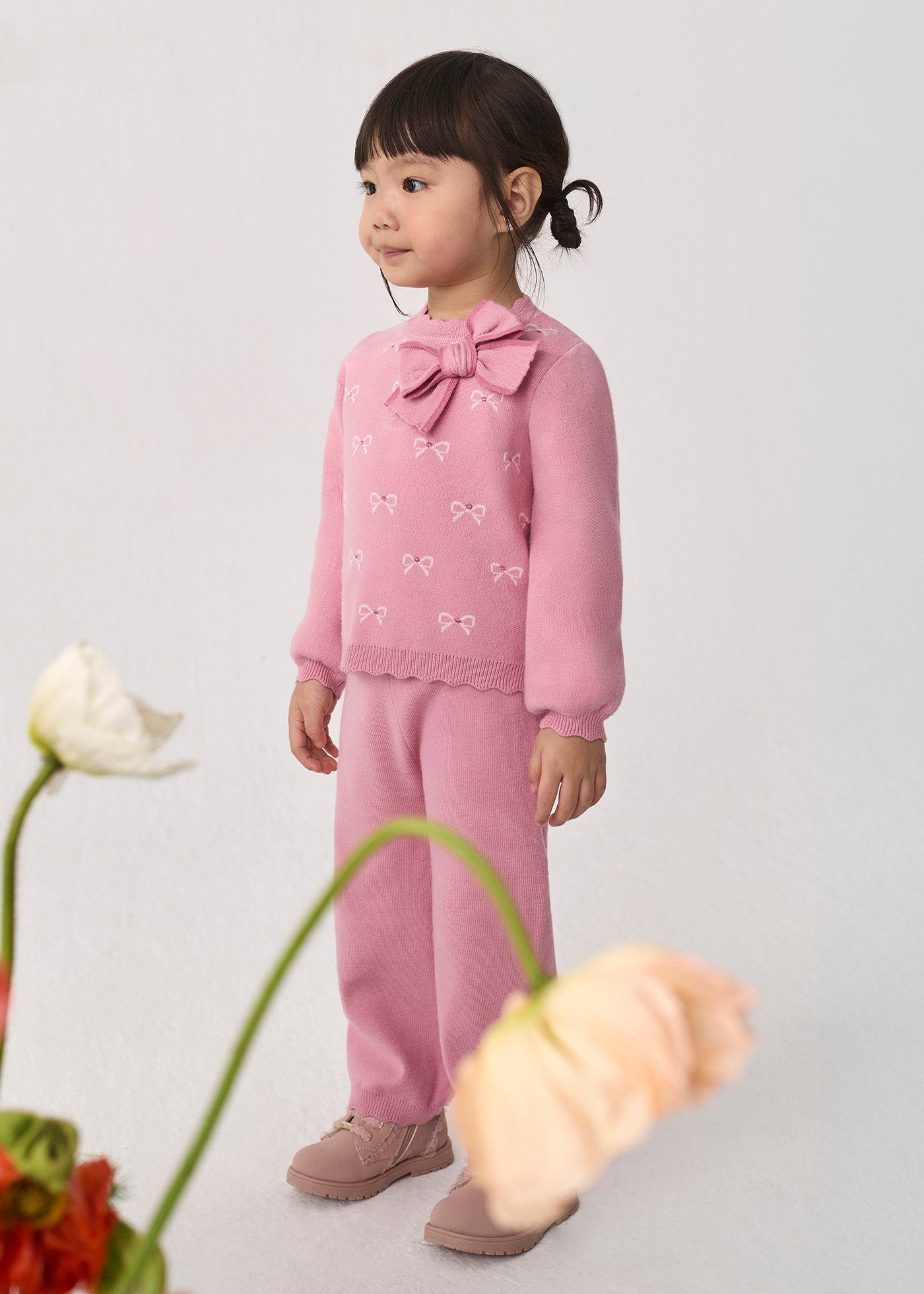 Conjunto pantalón largo tricot pétalo para bebé niña Abel & Lula 05739