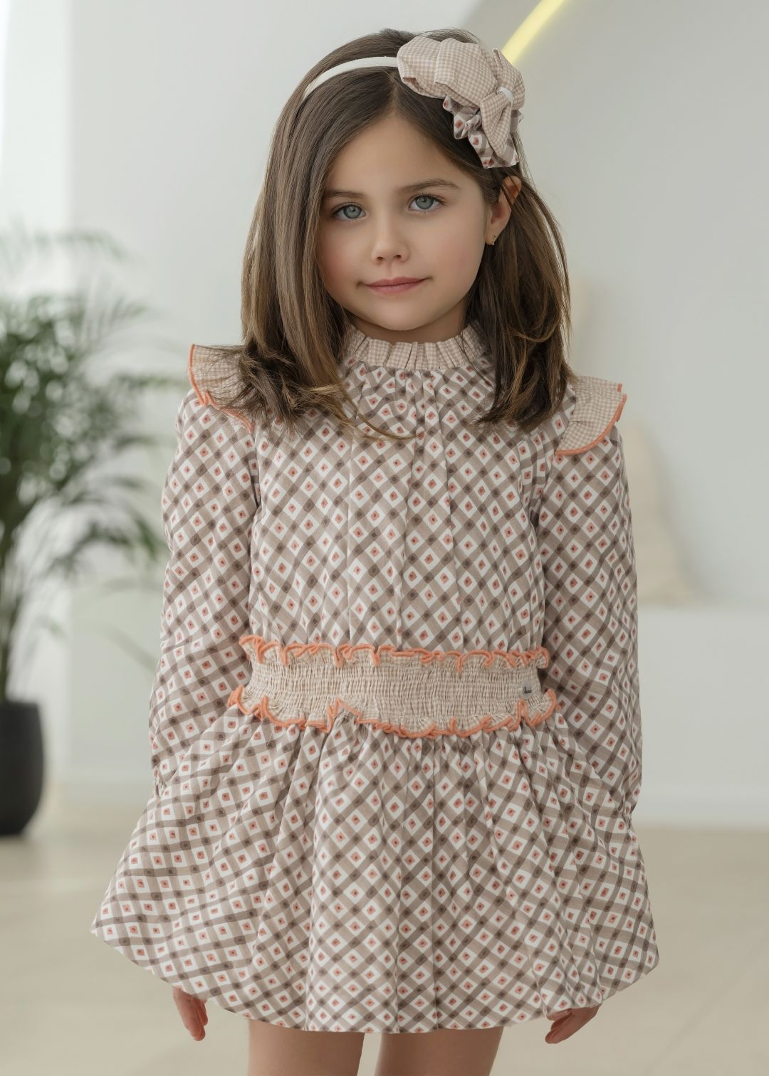 Vestido niña infantil marrón claro 0608 Miranda - La boutique de AyA Miranda