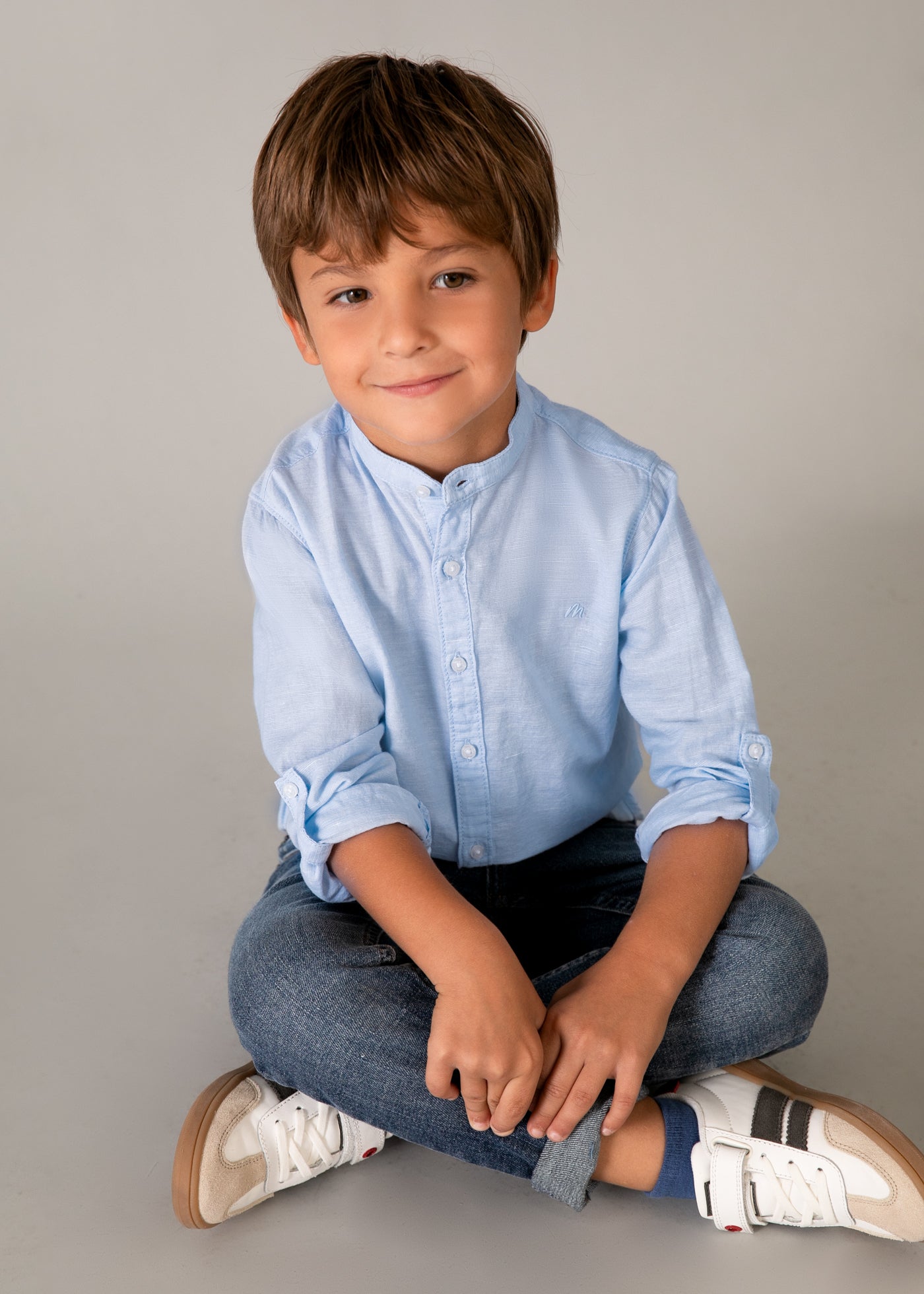 Camisa celeste m/l cuello mao lino 03118