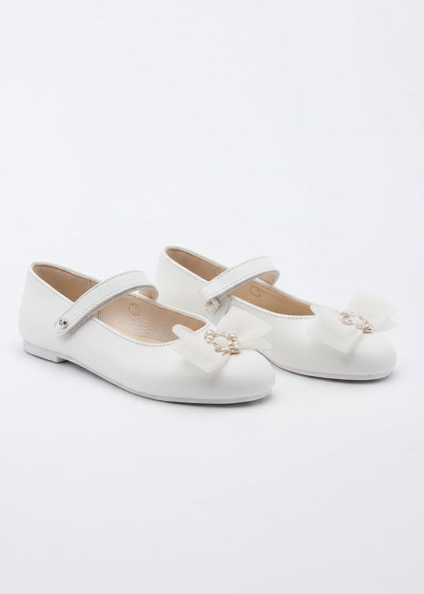 Mercedita de piel lazada tul color nata 05487