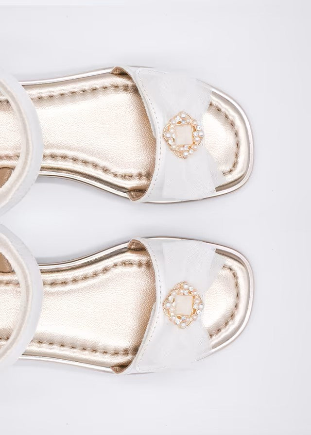 Sandalia de piel lazada tul color nata