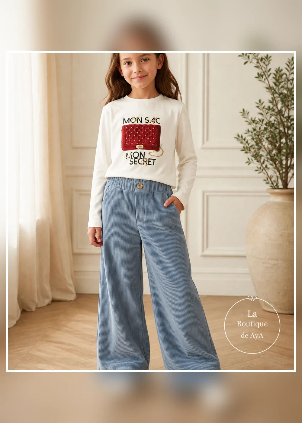 Conjunto camiseta cruda y pantalón azul para niña Miranda 0626, portada con modelo