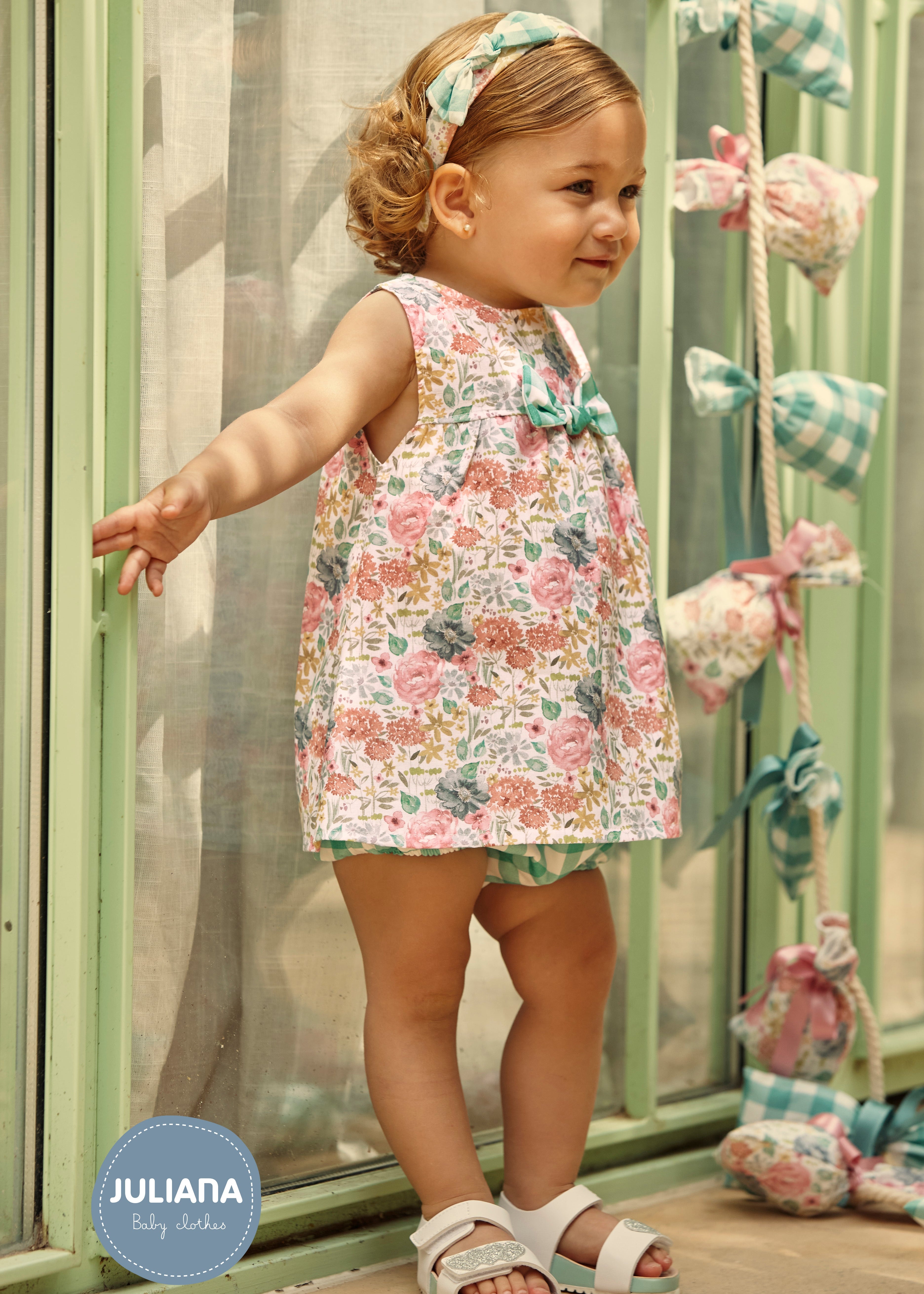 Jesusito Niña Juliana Estampado Flores y Braga Cuadros Verde 26092| La Boutique de AyA