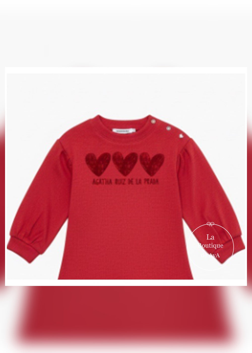 Detalle de los cinco corazones del vestido Agatha Ruiz de la Prada 8239W26