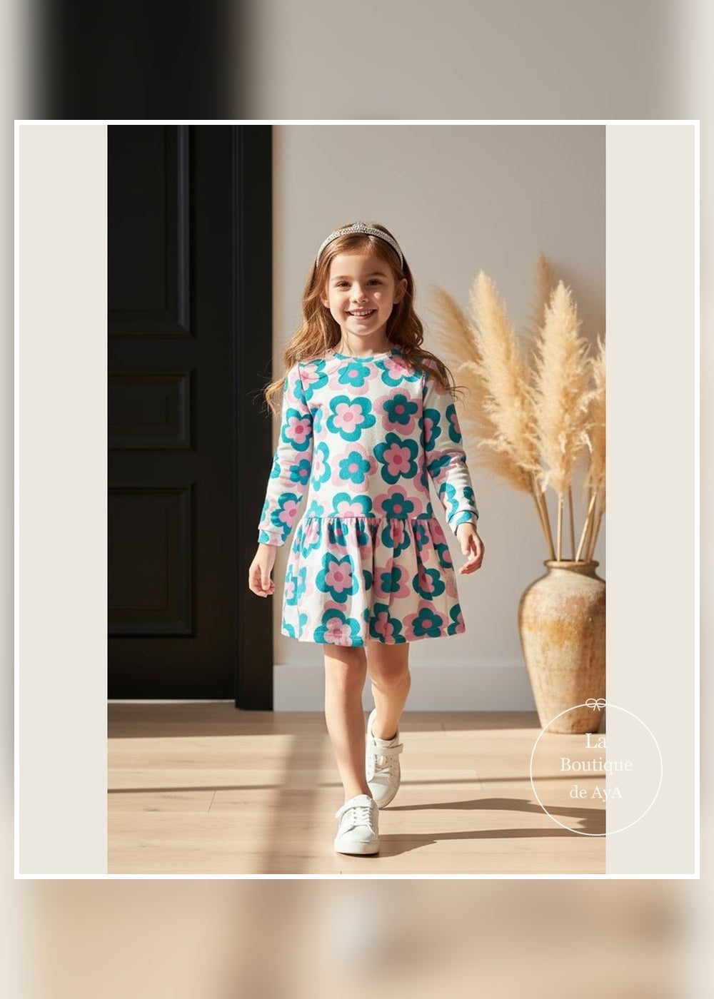 Vista completa del vestido de flores Garden para niña 8284W26