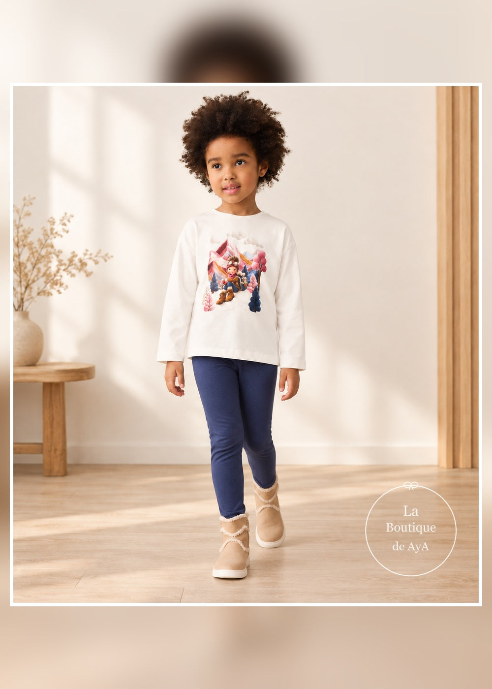 Conjunto camiseta y dos leggings índigo niña Mayoral 04735: conjunto con modelo en movimiento