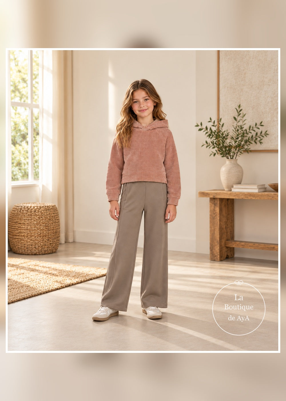 Chándal capucha rosado niña junior Mayoral 07859 - Portada frontal con modelo