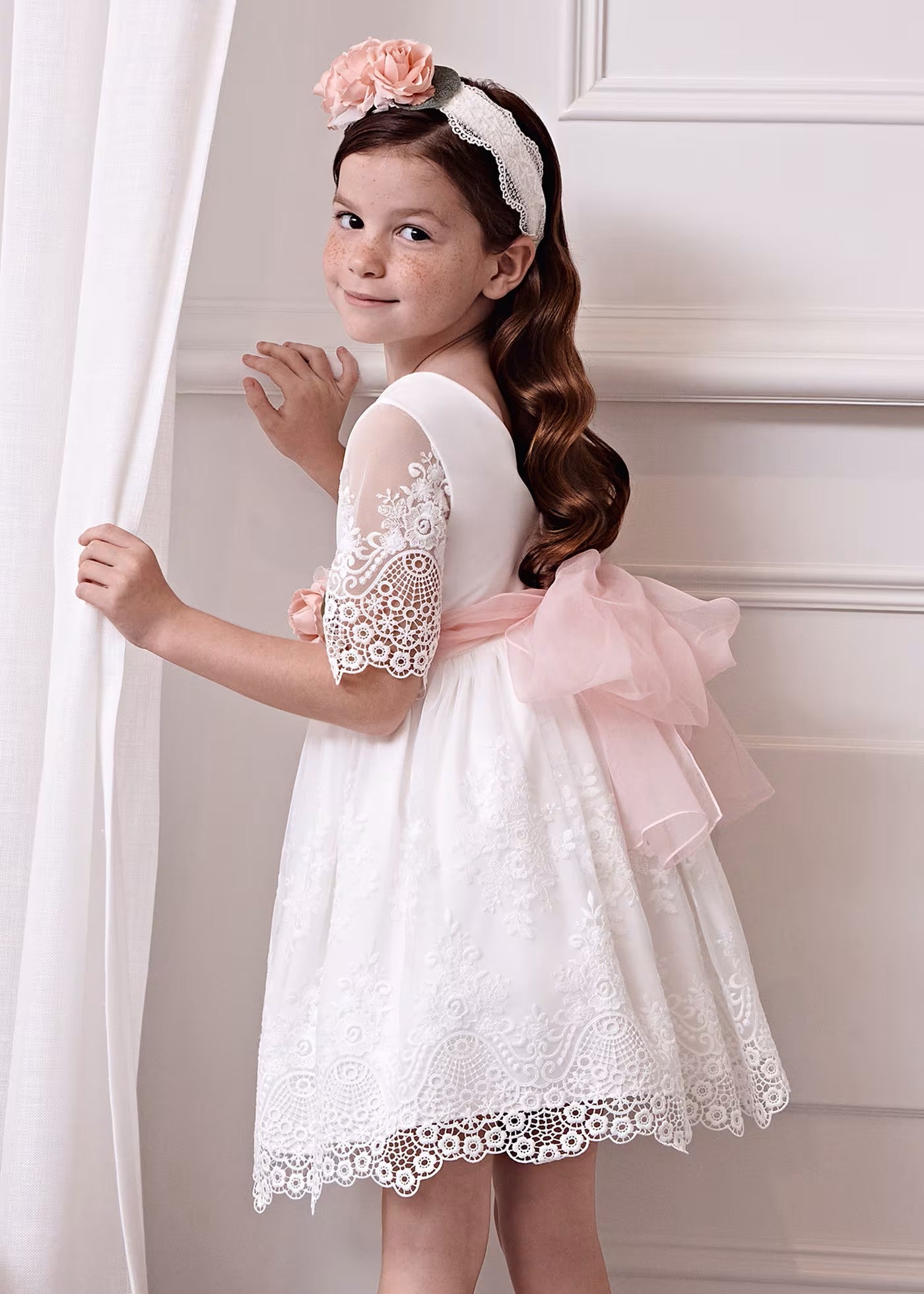 Vestido tul bordado guipur 05080-007