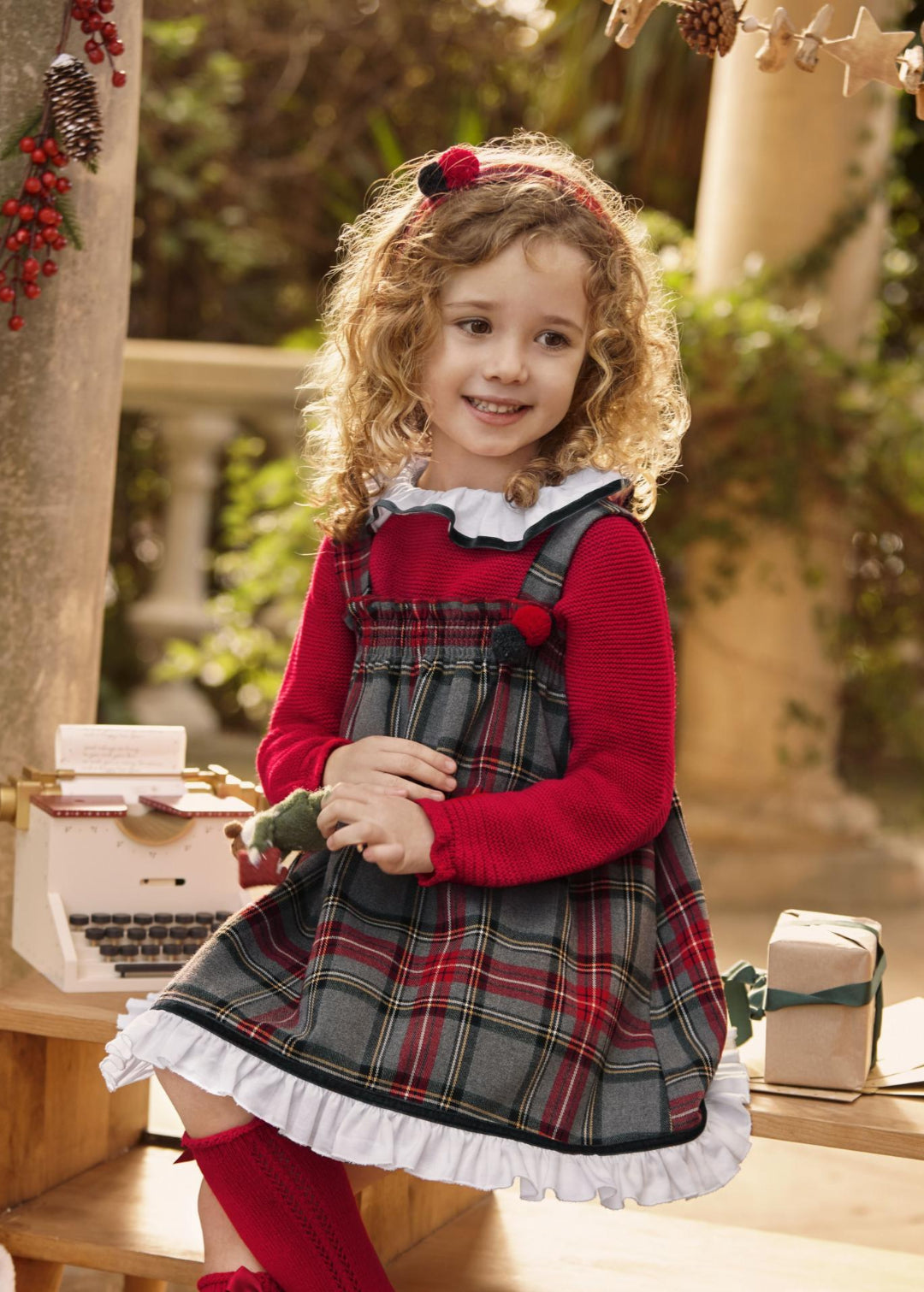 Conjunto Pichi Cuadros con Jersey Volante rojo JULIANA 25656 - La boutique de AyA Juliana