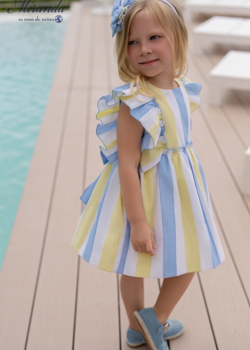 Vestido de ceremonia para niña con rayas azul, blanco y amarillo y gran lazo en la espalda, marca Miranda – vista delantera