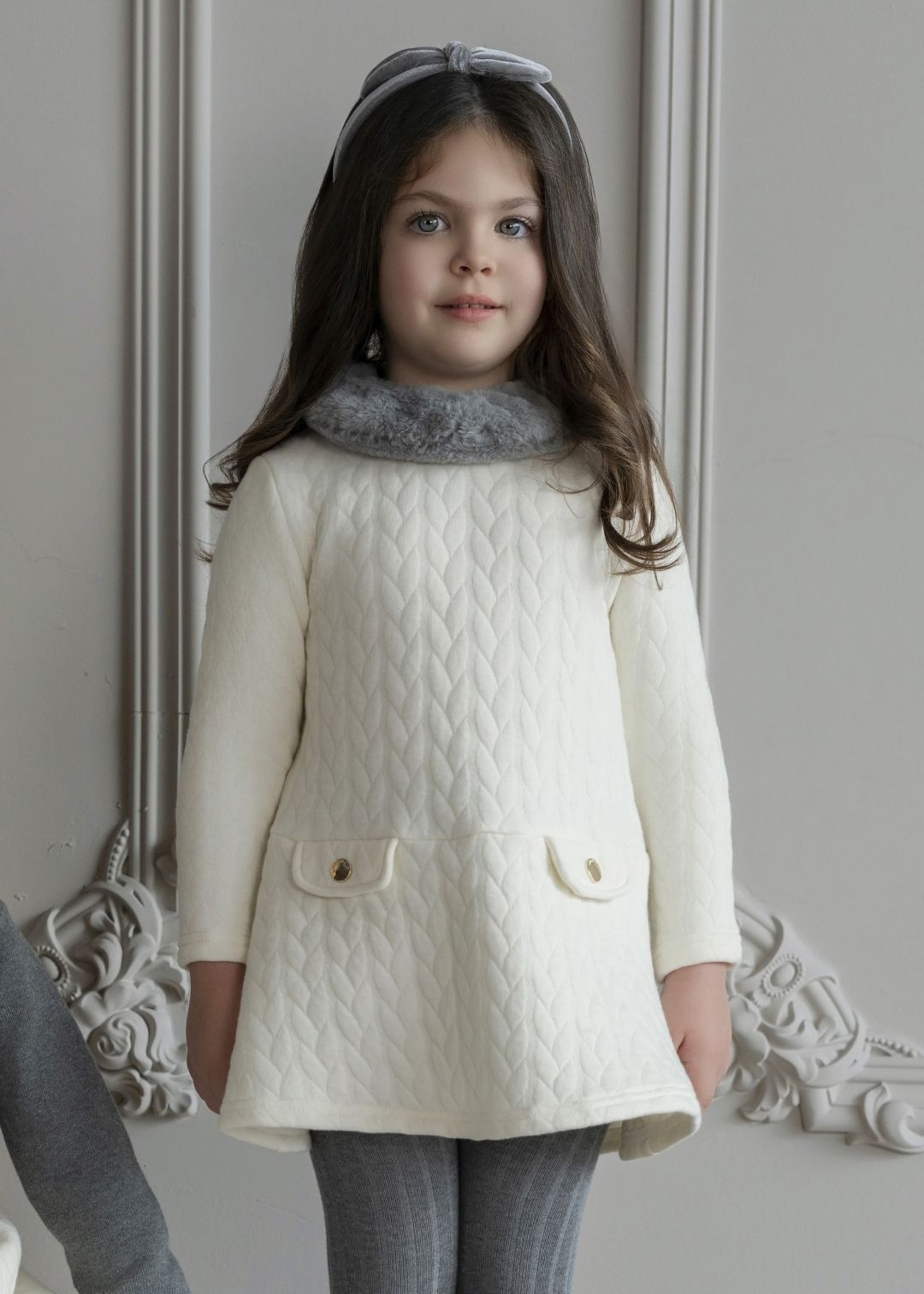 Vestido niña infantil punto cuello terciopelo gris oscuro MIRANDA 0247