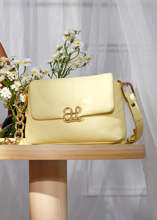 Bolso puffy amarillo 05483