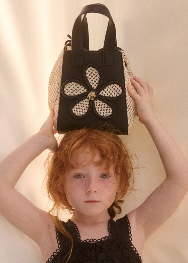 Bolso rafia detalle flor 05485