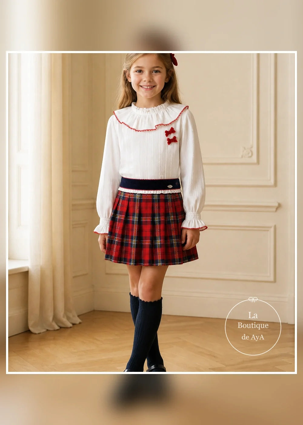 Conjunto blusa blanca y falda tartán roja para niña Miranda 0230, portada con modelo