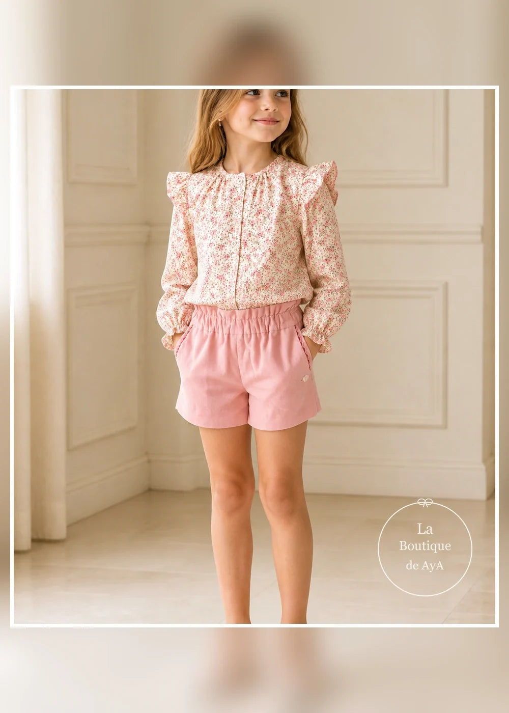 Conjunto blusa floral y short rosa para niña Miranda 0246, portada con modelo