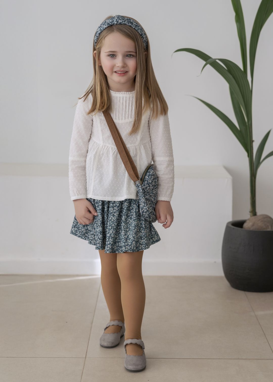 Conjunto infantil niña falda floral azafata miranda 0624