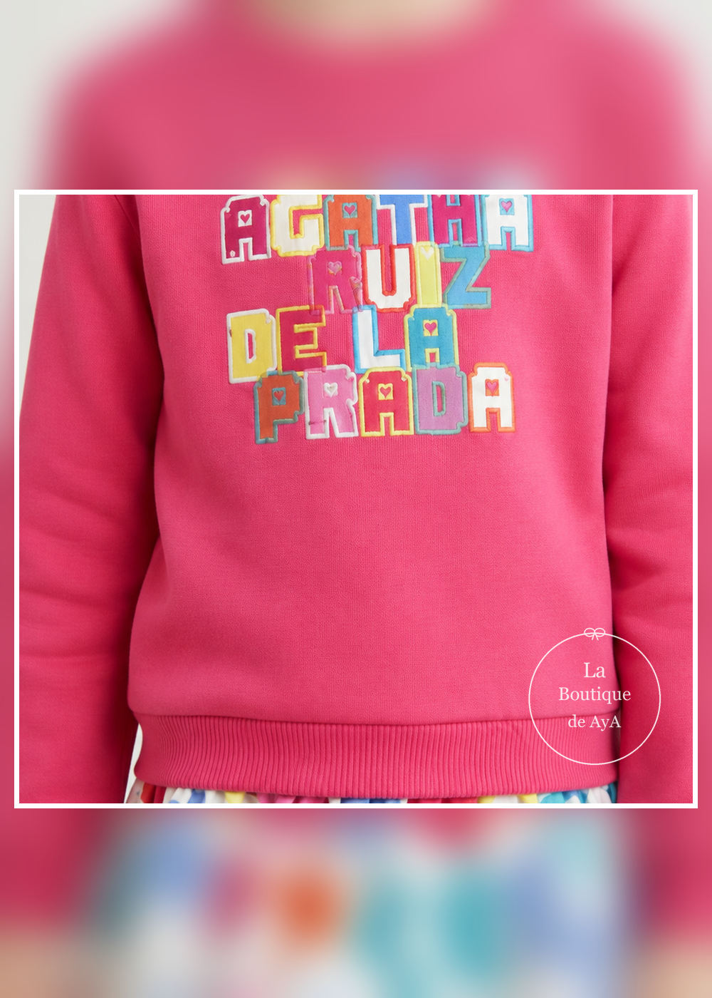 Detalle del cuerpo fucsia: vestido Agatha Ruiz de la Prada 8236W26