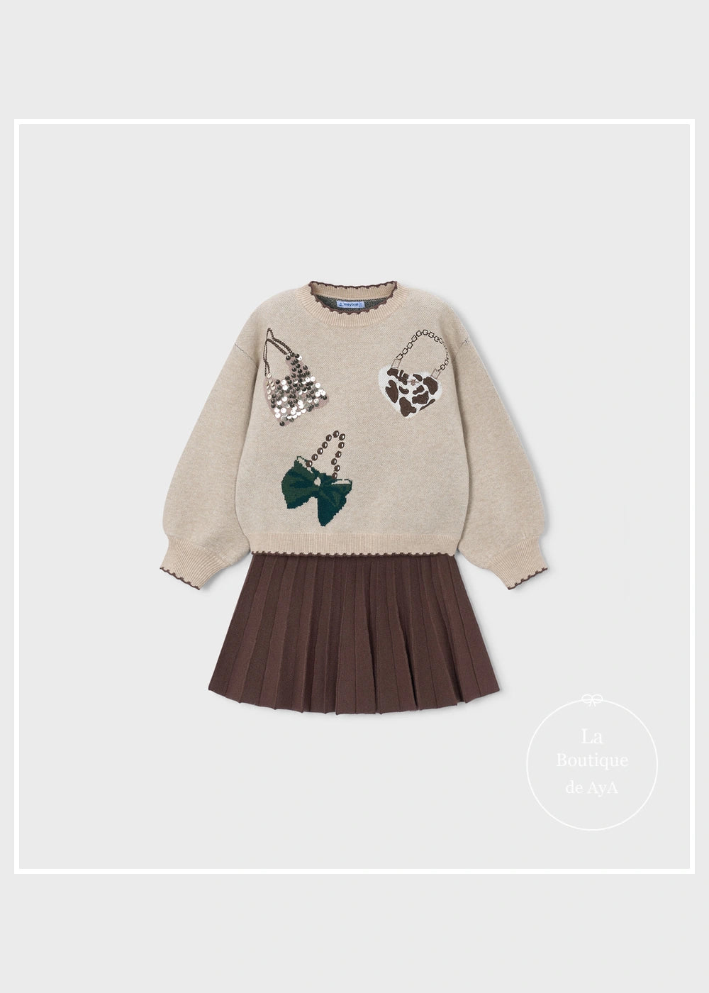 Conjunto jersey y falda de punto café niña Mayoral 04933-056. Prendas solas, vista delantera.