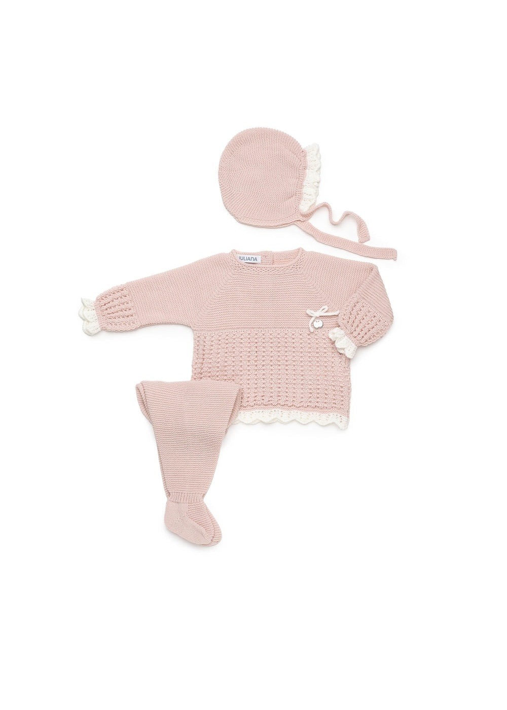 Conjunto recién nacido Juliana tres piezas recogidas y puntilla 26545, colección otoño invierno 2026/2027