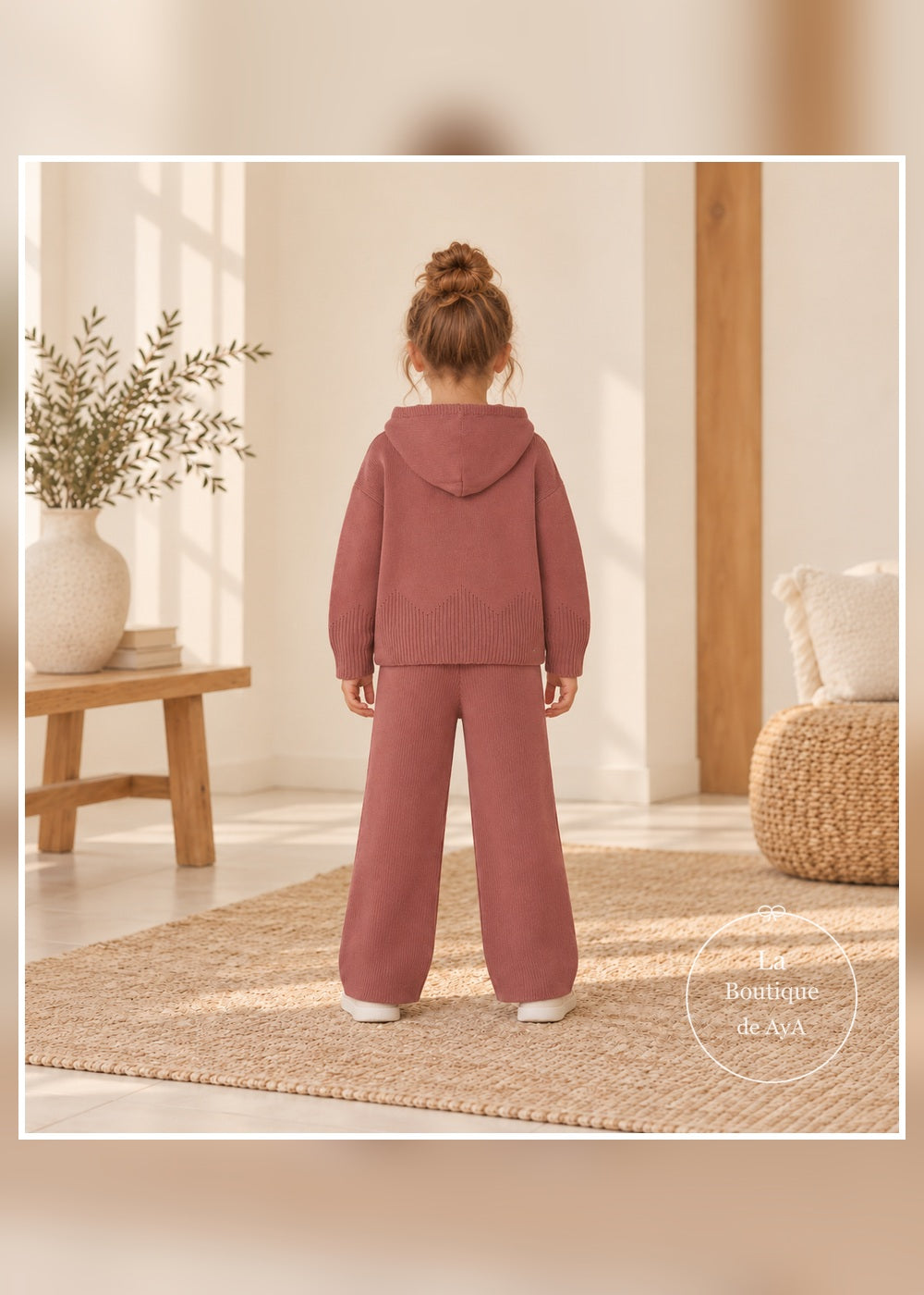 Conjunto punto capucha rosáceo niña Mayoral 04529 - Vista trasera