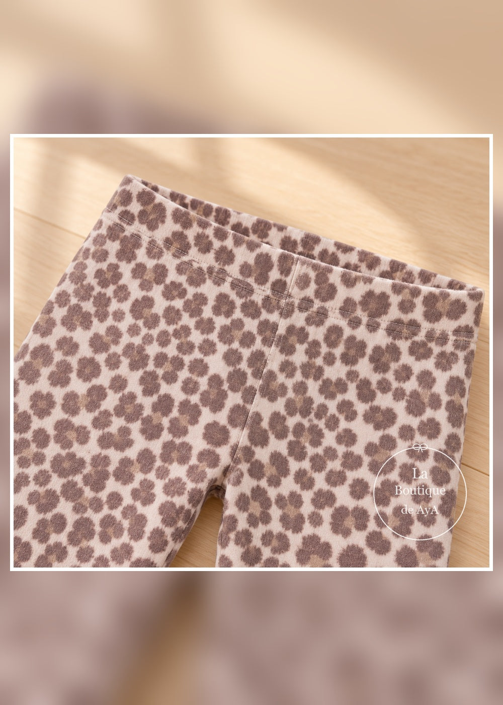 Conjunto camiseta y leggings castaña para niña Mayoral 04734: detalle de la prenda inferior