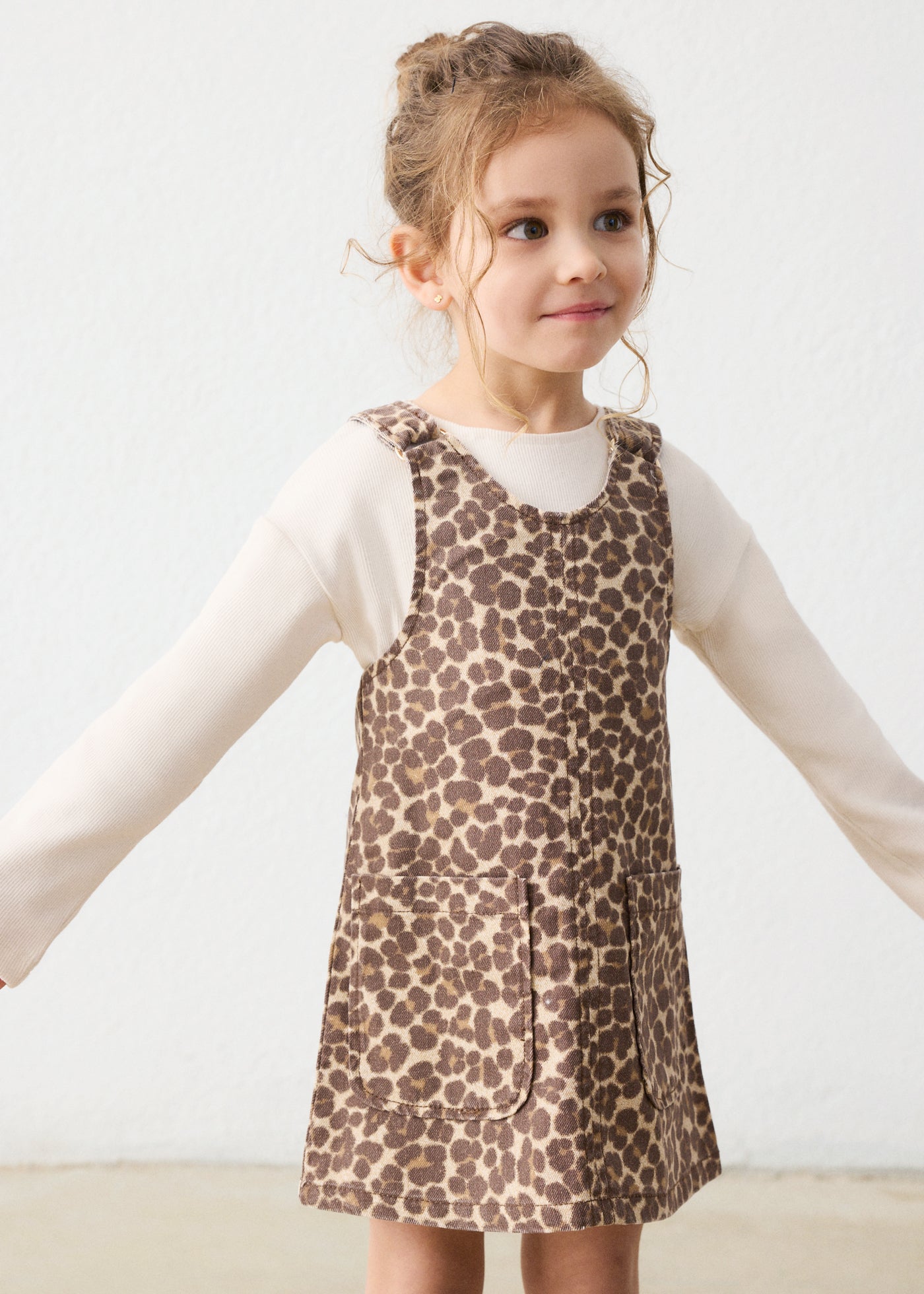 Vestido pichi sarga Castaña Mayoral para niña - imagen 1