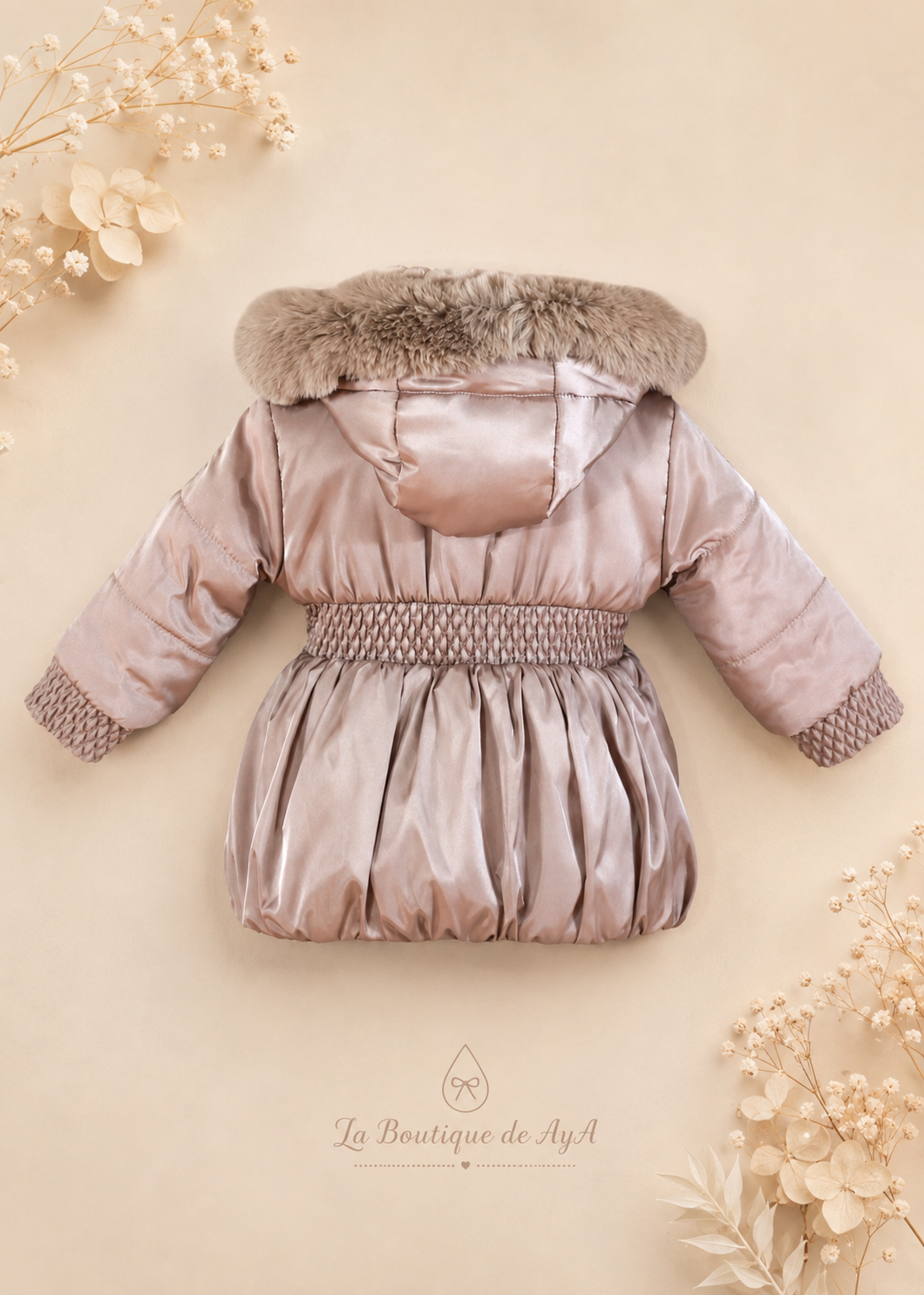Abrigo bebé niña Miranda visón 40/0165/A - trasera con marca de agua La Boutique de AyA