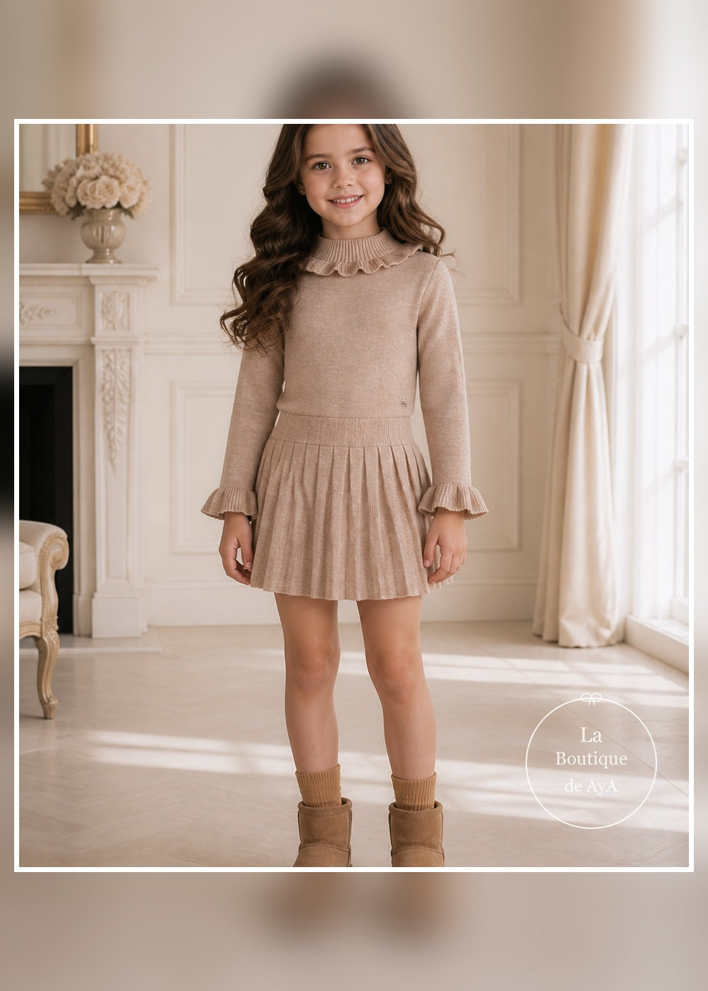Vestido punto beige tostado niña Miranda 40/0624/V - portada con modelo